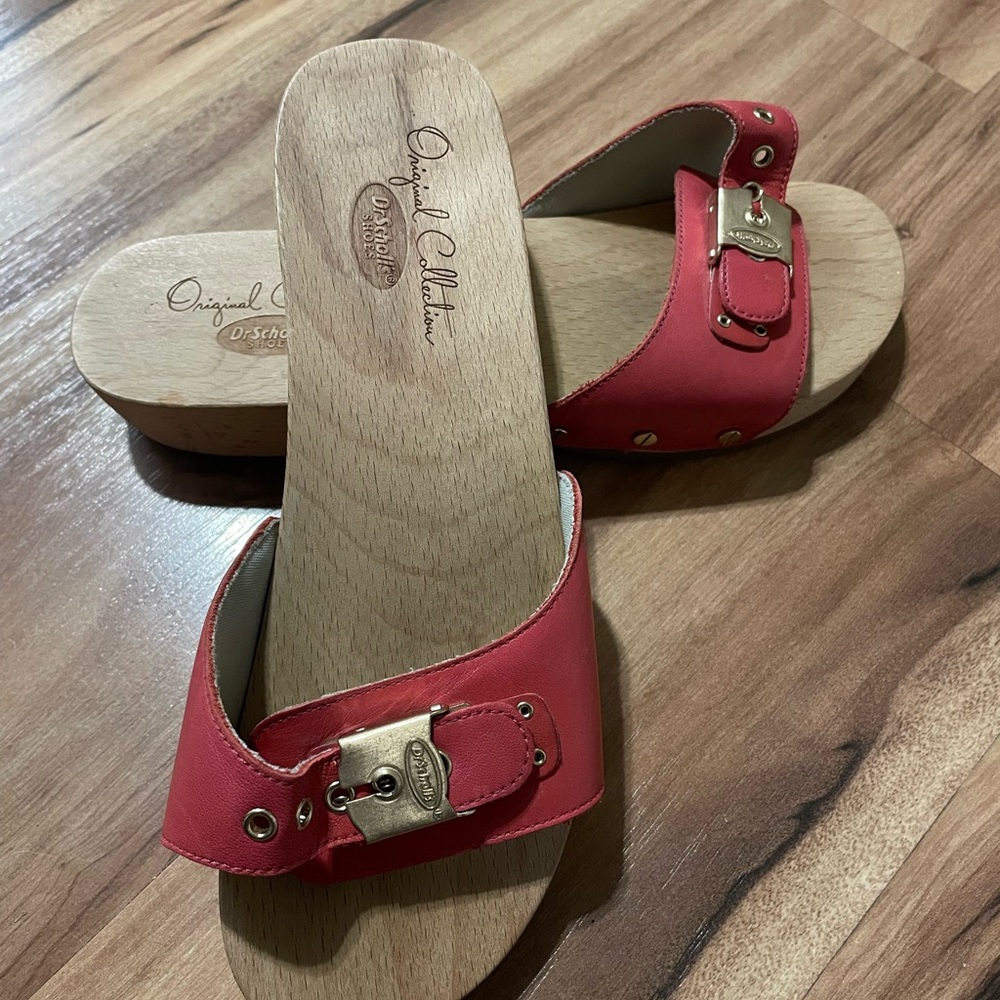 Dr. Scholl’s Original Coral leather wooden slide sandals Sz 7
